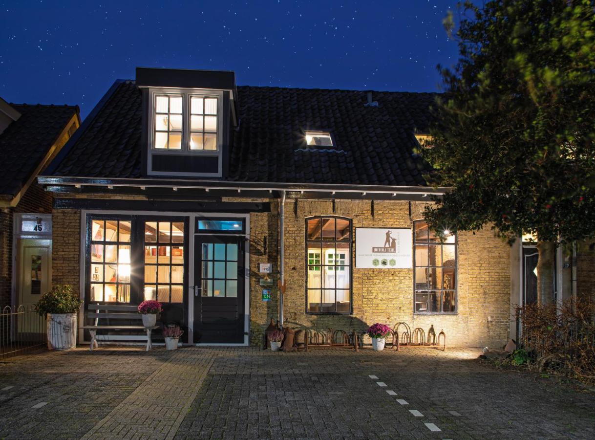 Bed and Breakfast Smederij Texel De Cocksdorp  Exterior foto